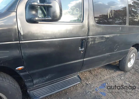 2007 Ford E-350 Super Duty Xl/Xlt z USA, uszkodzony, nr VIN 1FBSS31L17DA32735